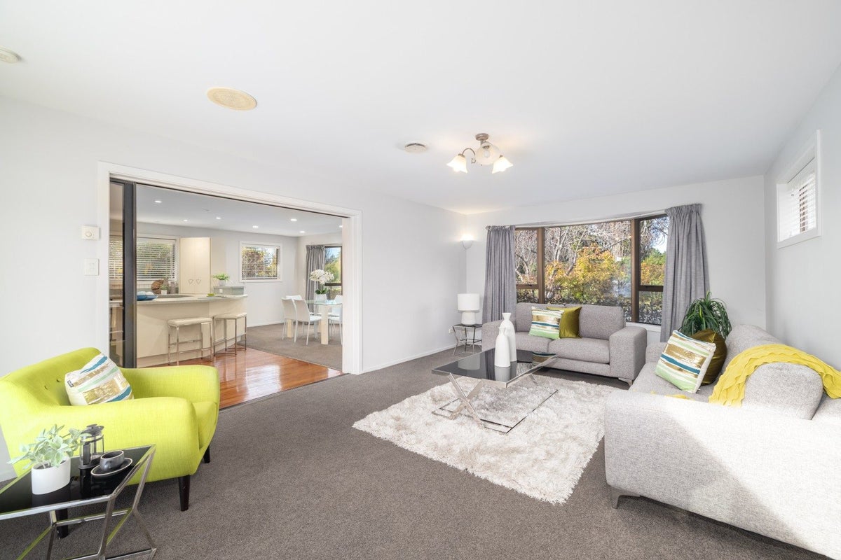218 Beach Road, North New Brighton, Christchurch - Carousel 1
