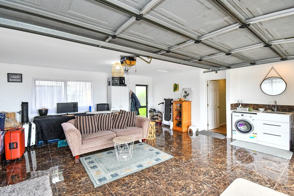 10 Kylie Court, Clover Park, Auckland - Carousel 15