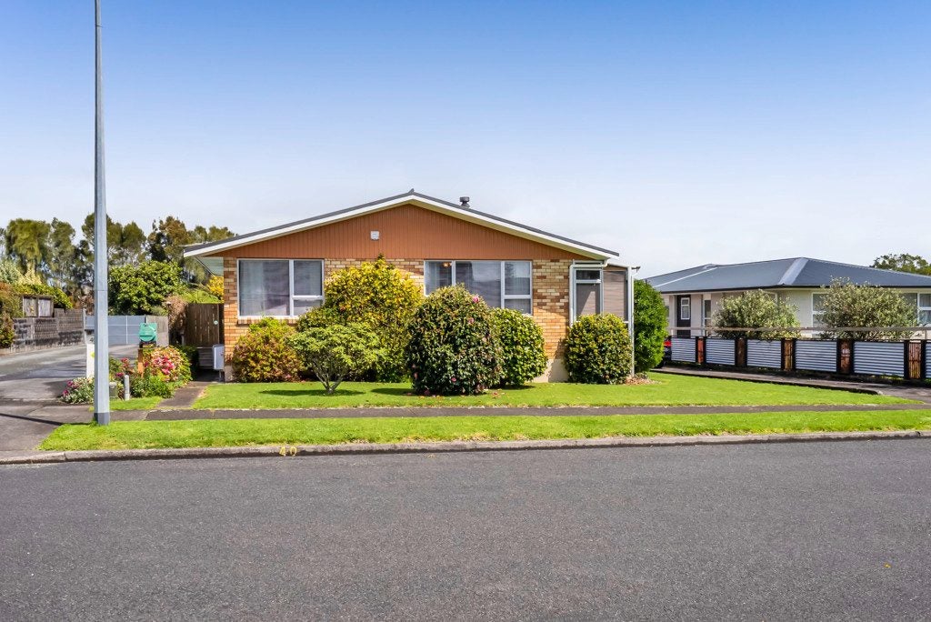 40 Nevada Drive, Merrilands, New Plymouth - Carousel 16