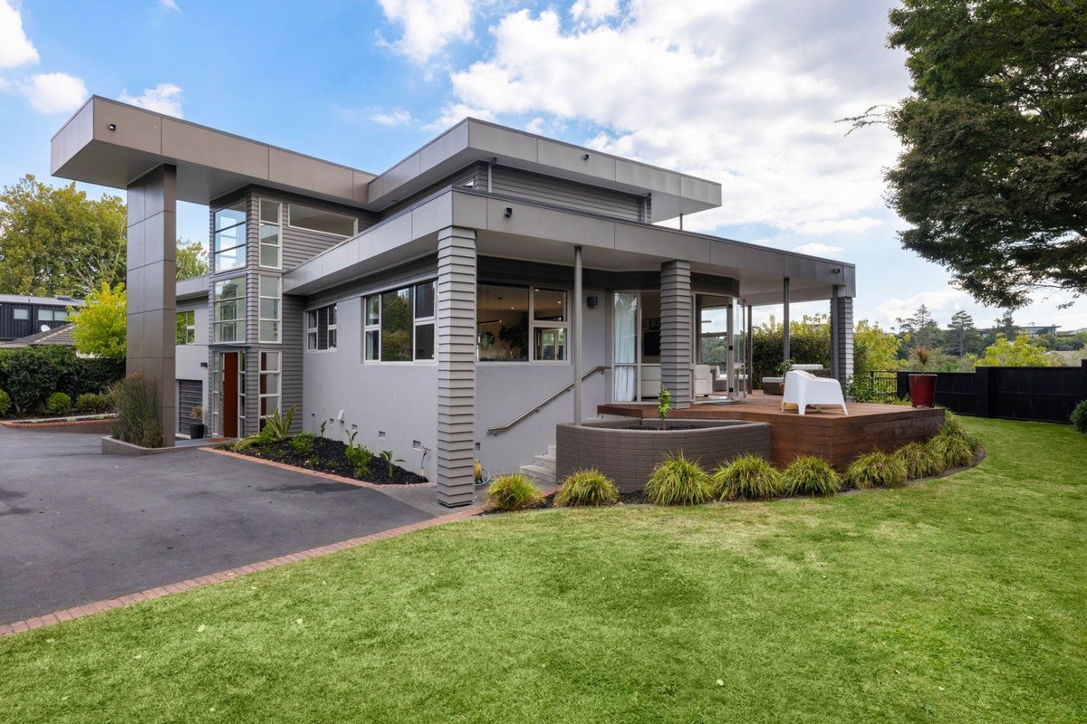 809 River Road, Chartwell, Hamilton - Carousel 35