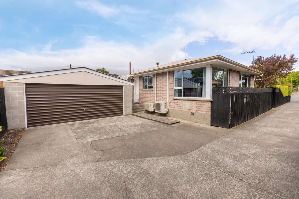 30 Radbrook Street, Avonhead, Christchurch - Carousel 2