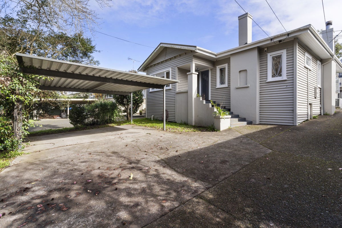 1/93 Pah Road, Epsom, Auckland - Carousel 1