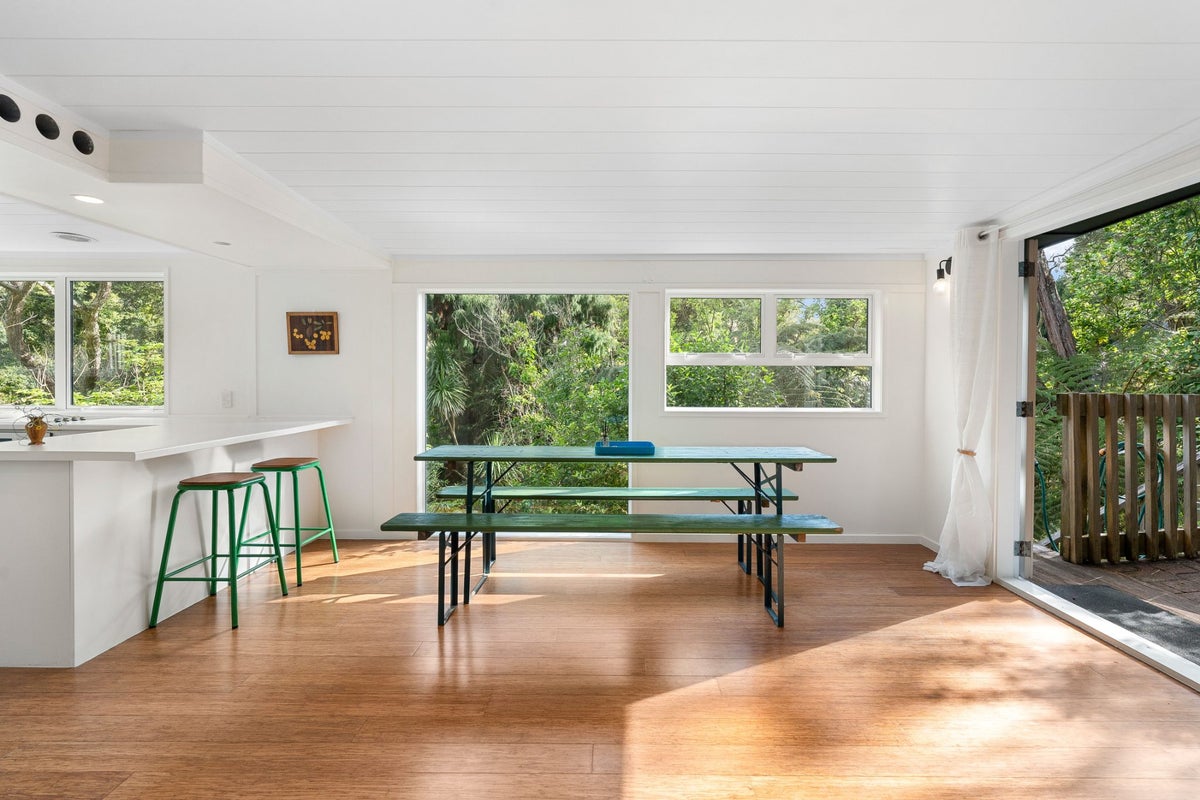 4 Glenbush Place, Birkenhead, Auckland - Carousel 2
