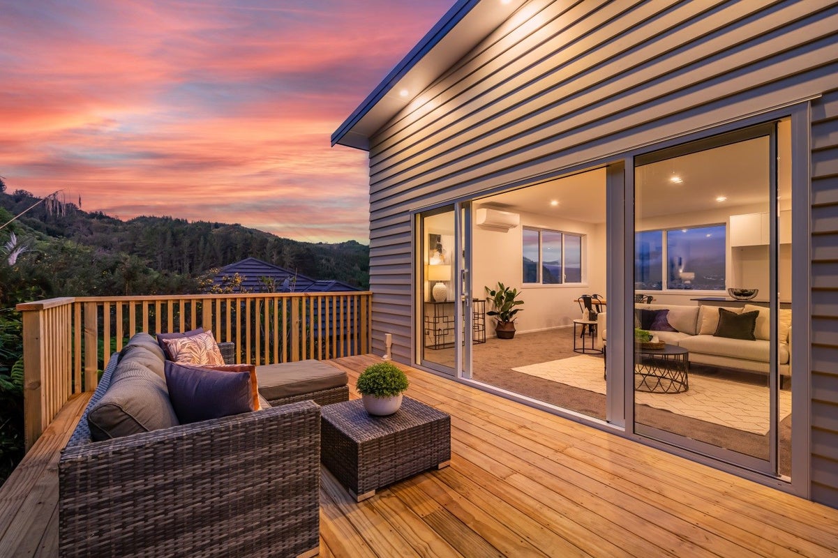 64 Riverstone Drive, Riverstone Terraces, Upper Hutt - Carousel 2