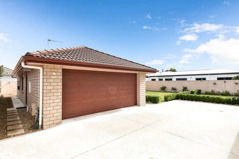 8A Bolmuir Road, Forest Lake, Hamilton - Carousel 2