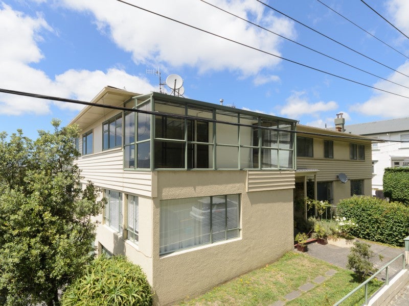 97 Grant Road, Thorndon, Wellington - Carousel 13