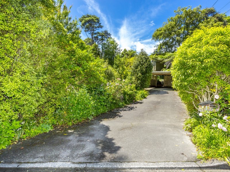 3 Wyndham Road, Pinehaven, Upper Hutt - Carousel 2