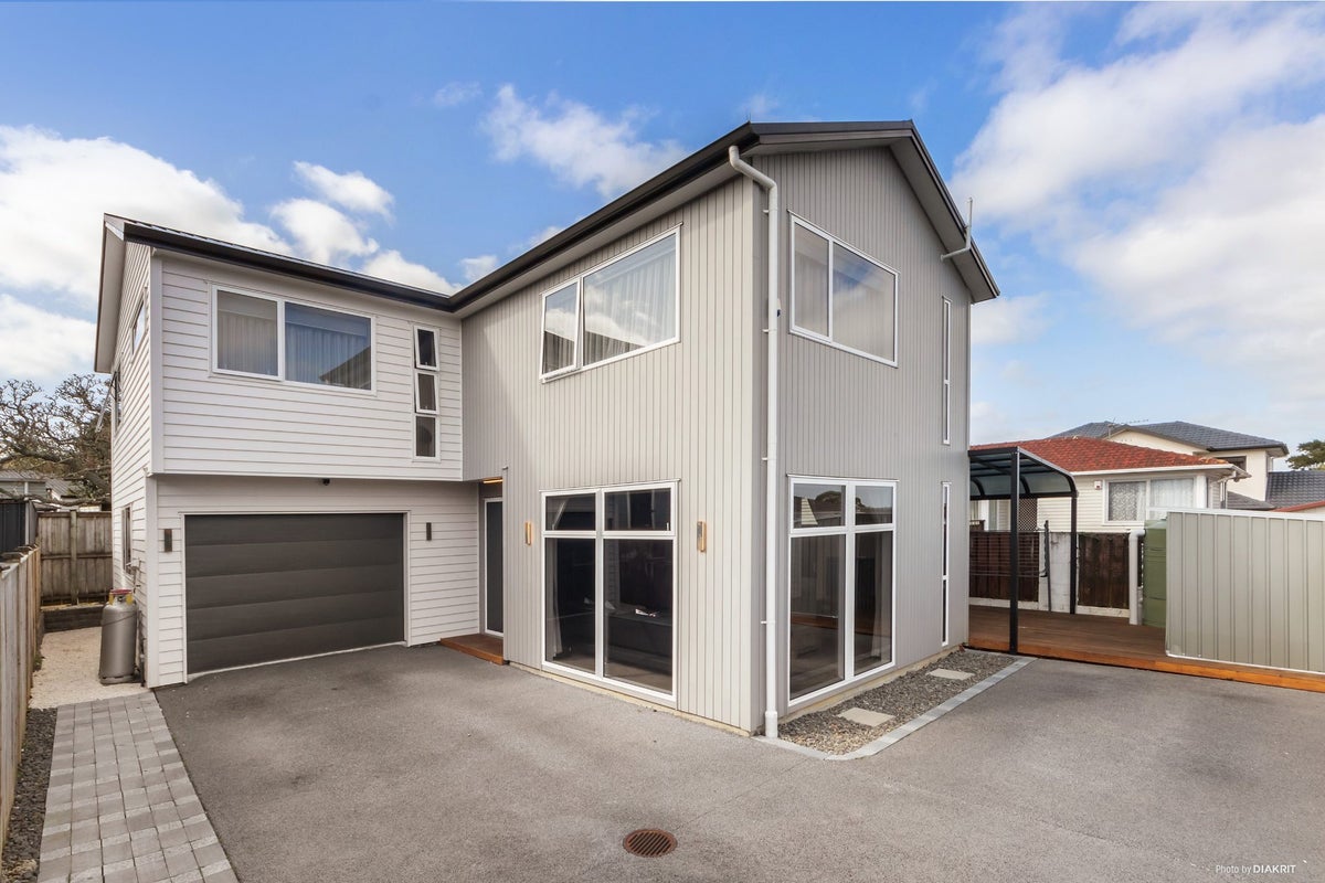 103A Gills Road, Bucklands Beach, Auckland - Carousel 2