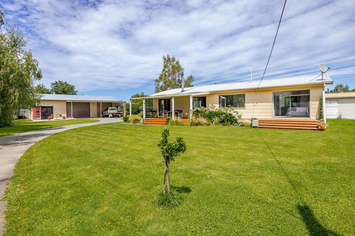 34 Guy Street, Waipawa, Waipawa - Carousel 1