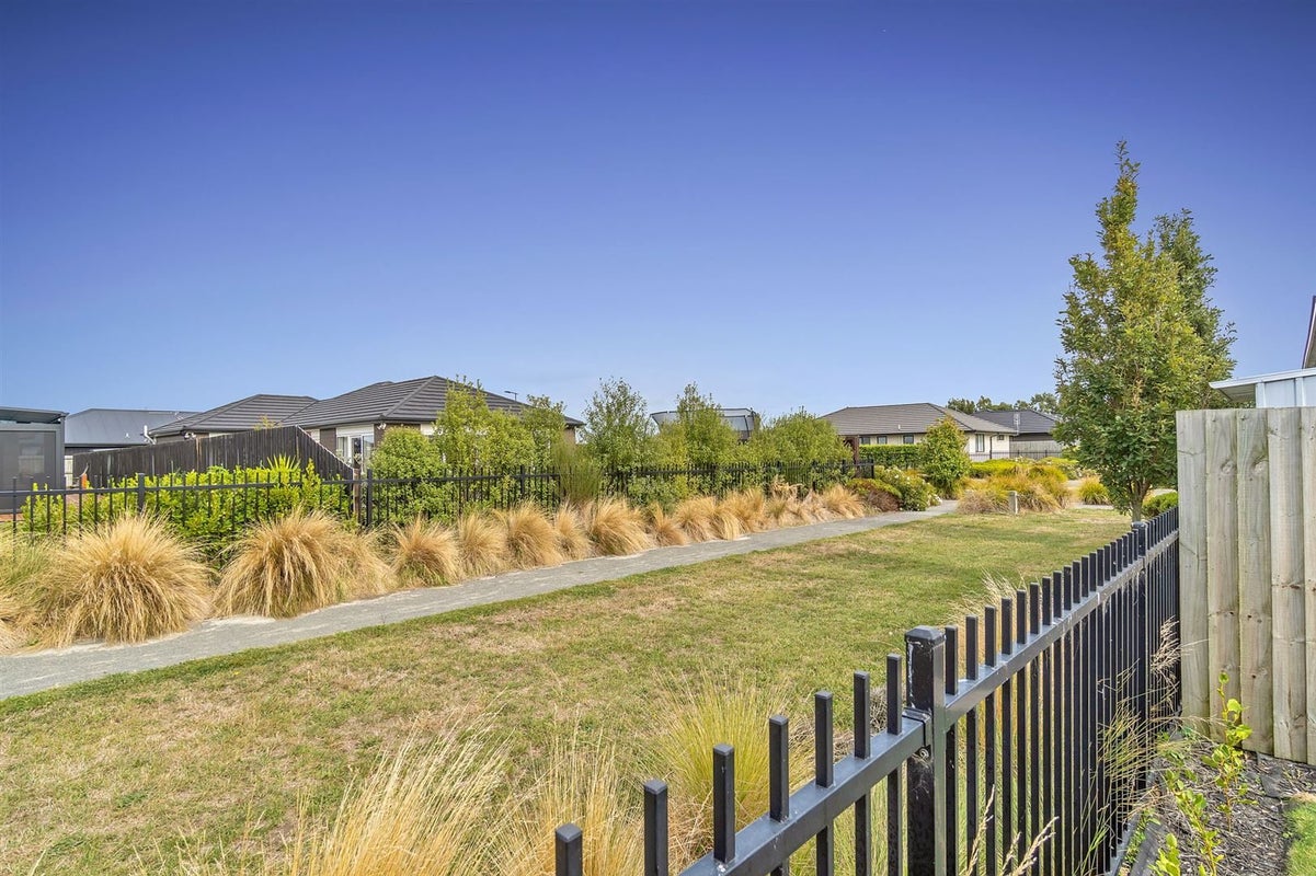 23 Arabella Crescent, Yaldhurst, Christchurch - Carousel 18
