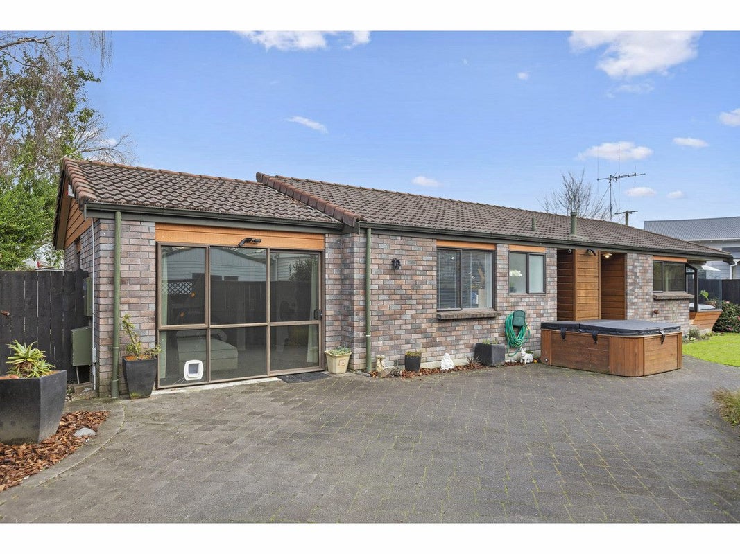 18B Flynn Road, Hillcrest, Hamilton - Carousel 2