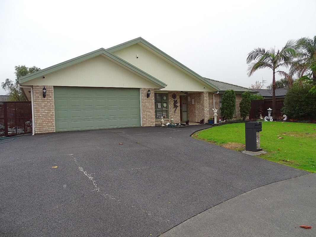7 Belcoo Crescent, East Tamaki, Auckland - Carousel 1