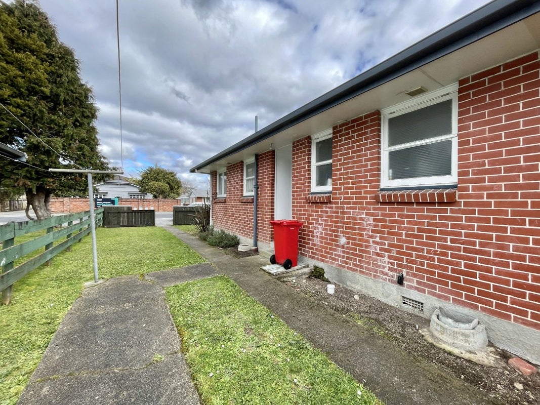 3/703 Fergusson Drive, Elderslea, Upper Hutt - Carousel 1