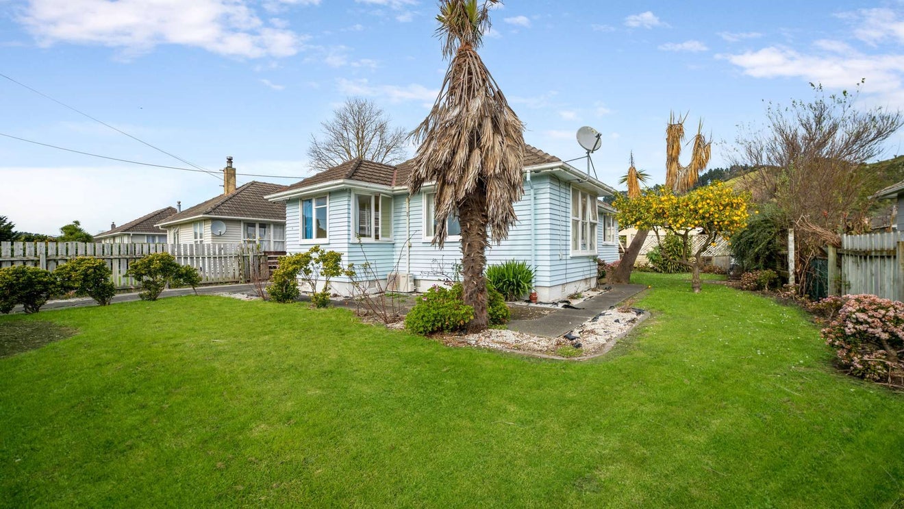 38 Ranfurly Street, Kaiti, Gisborne - Carousel 1