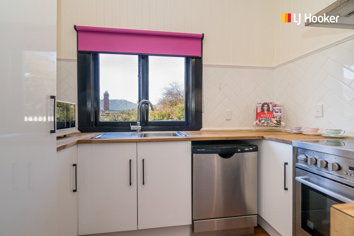34 Ventnor Street, Mornington, Dunedin - Carousel 2