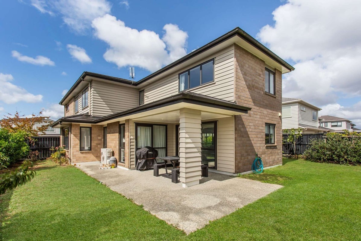 66 Bayvista Drive, Karaka, Papakura - Carousel 1