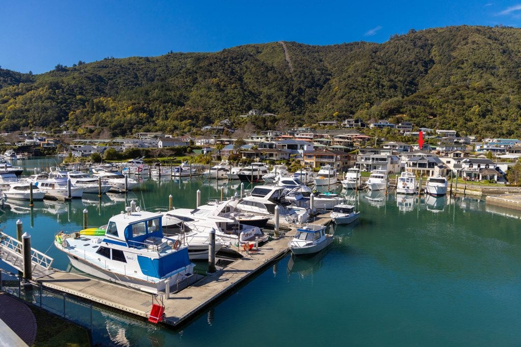 42 Waikawa Road, Picton, Picton - Carousel 2