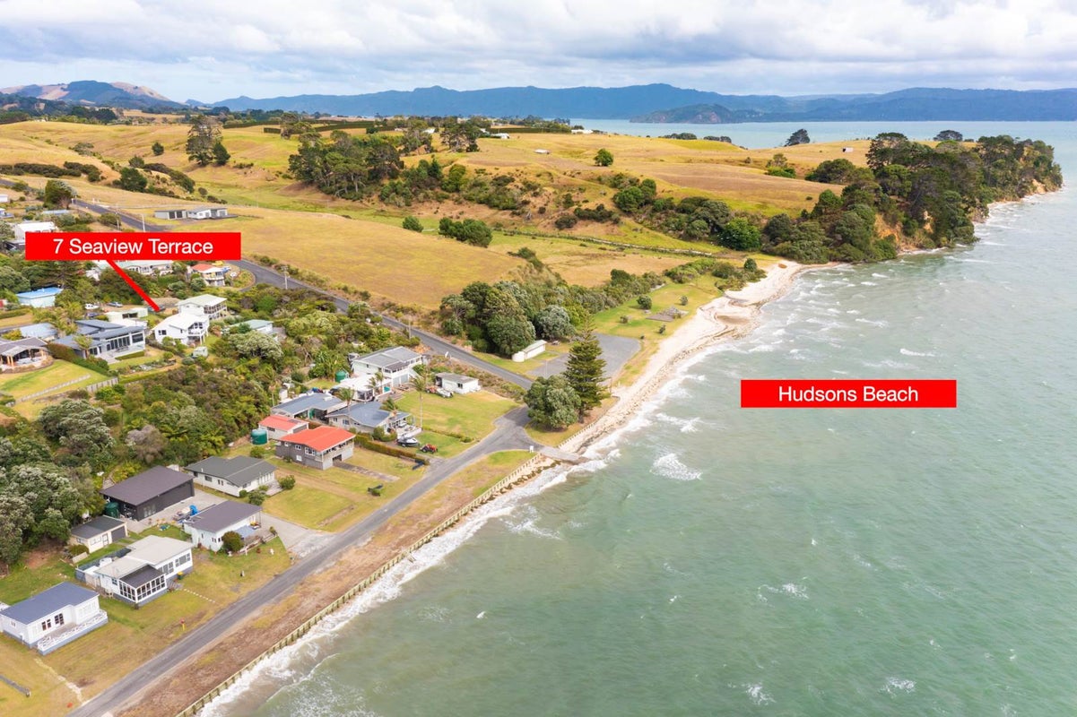 7 Seaview Terrace, Manukau Heads, Awhitu - Carousel 2