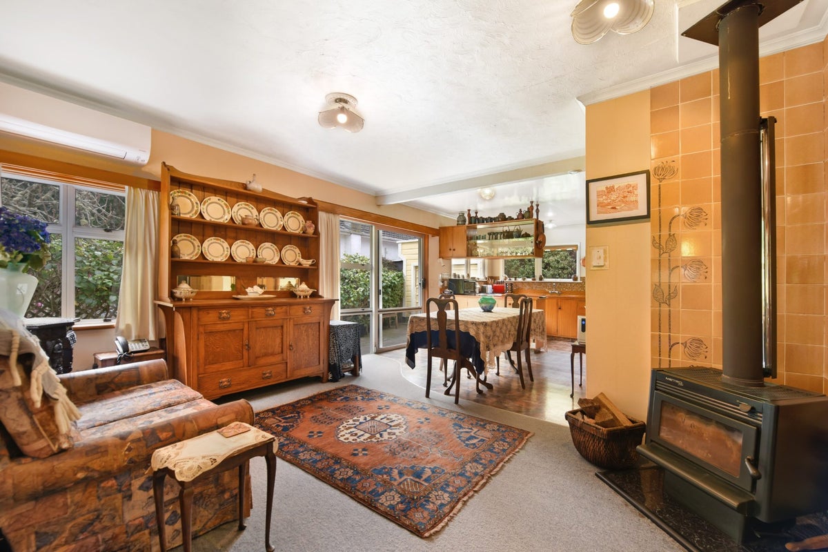 1 Charlotte Street, The Brook, Nelson - Carousel 2