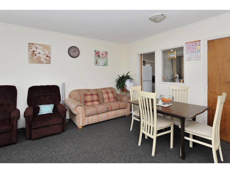 8/17 Waimea Road, Nelson South, Nelson - Carousel 2