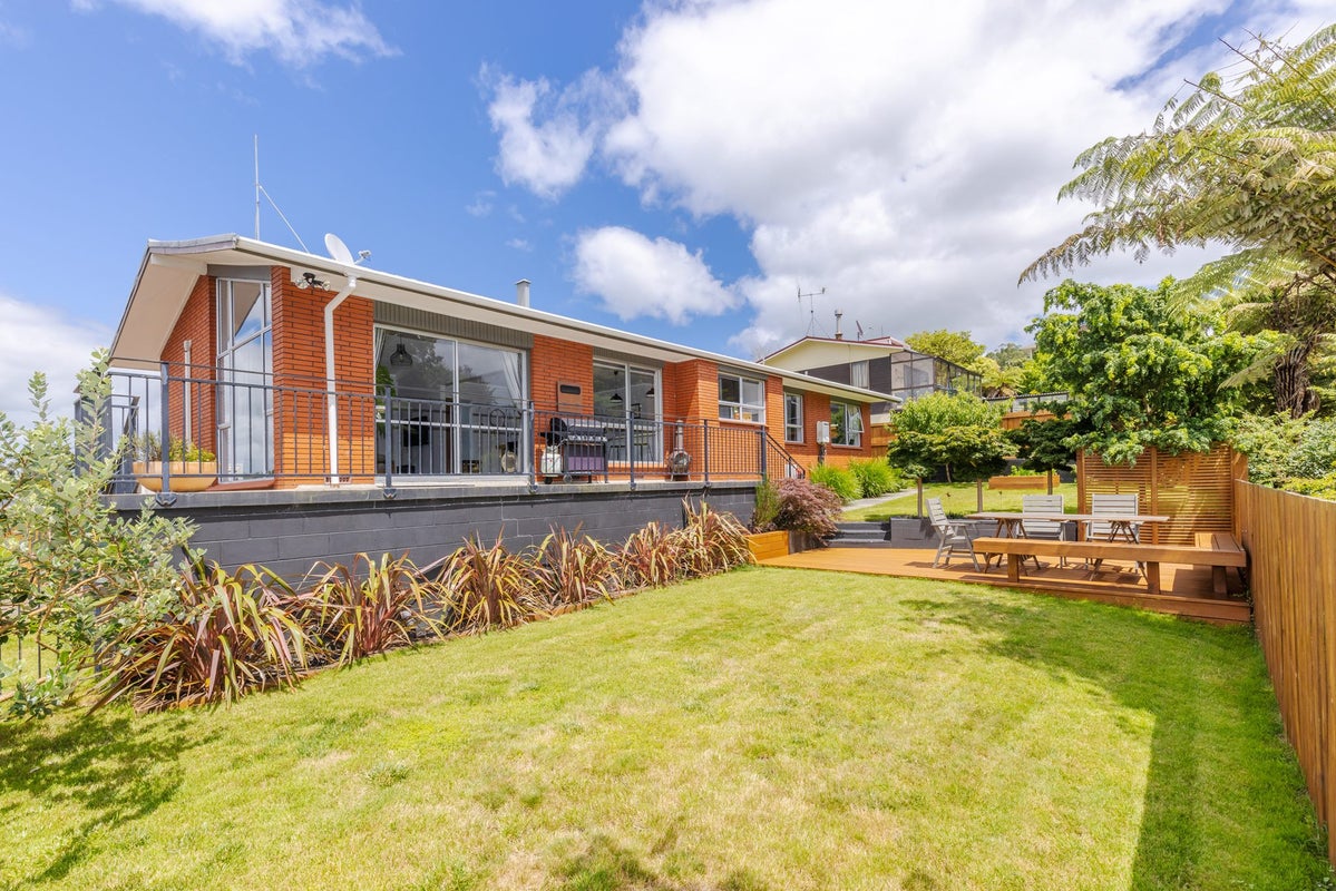 7 Dunvegan Place, Dinsdale, Hamilton - Carousel 2