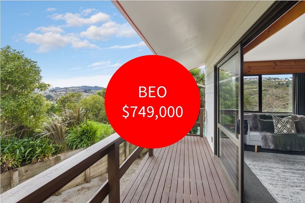 44A Bassett Road, Johnsonville, Wellington - Carousel 1