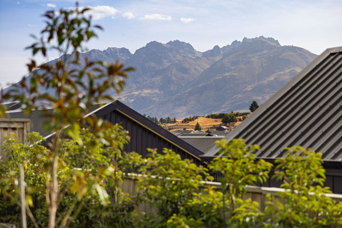 20 Howden Drive, Jacks Point, Queenstown - Carousel 21