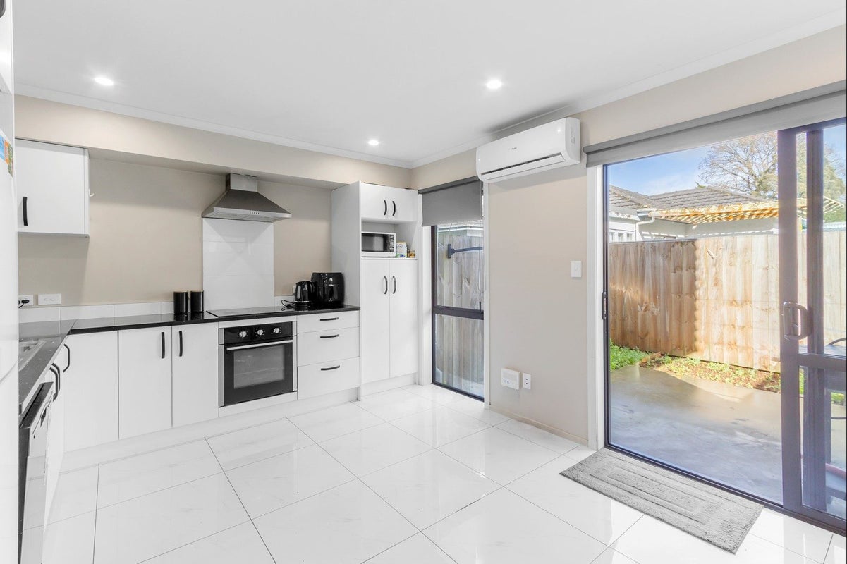 5/188 Massey Street, Frankton, Hamilton - Carousel 1