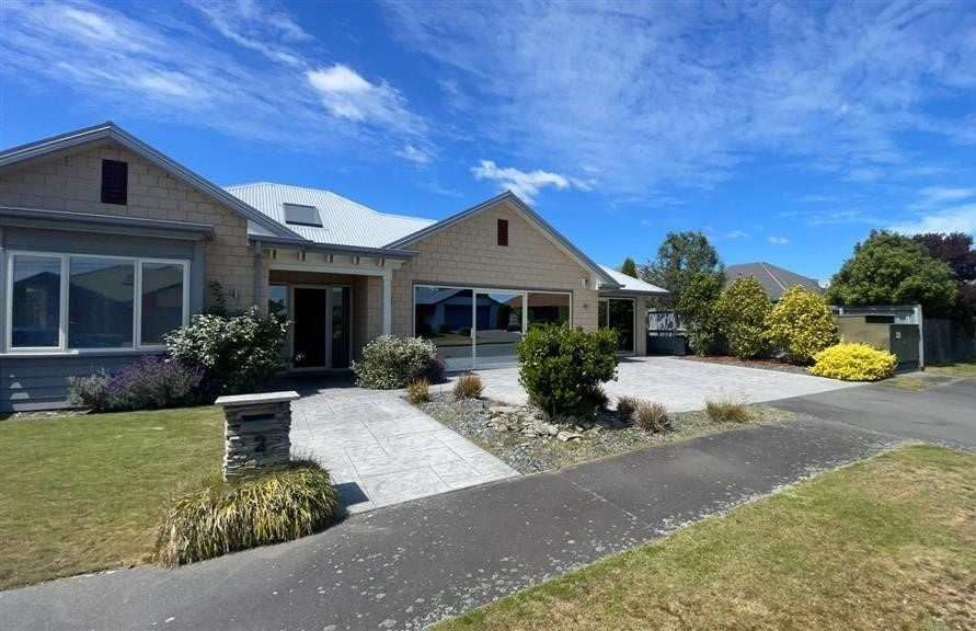 2 Moeraki Place, Hei Hei, Christchurch - Carousel 2