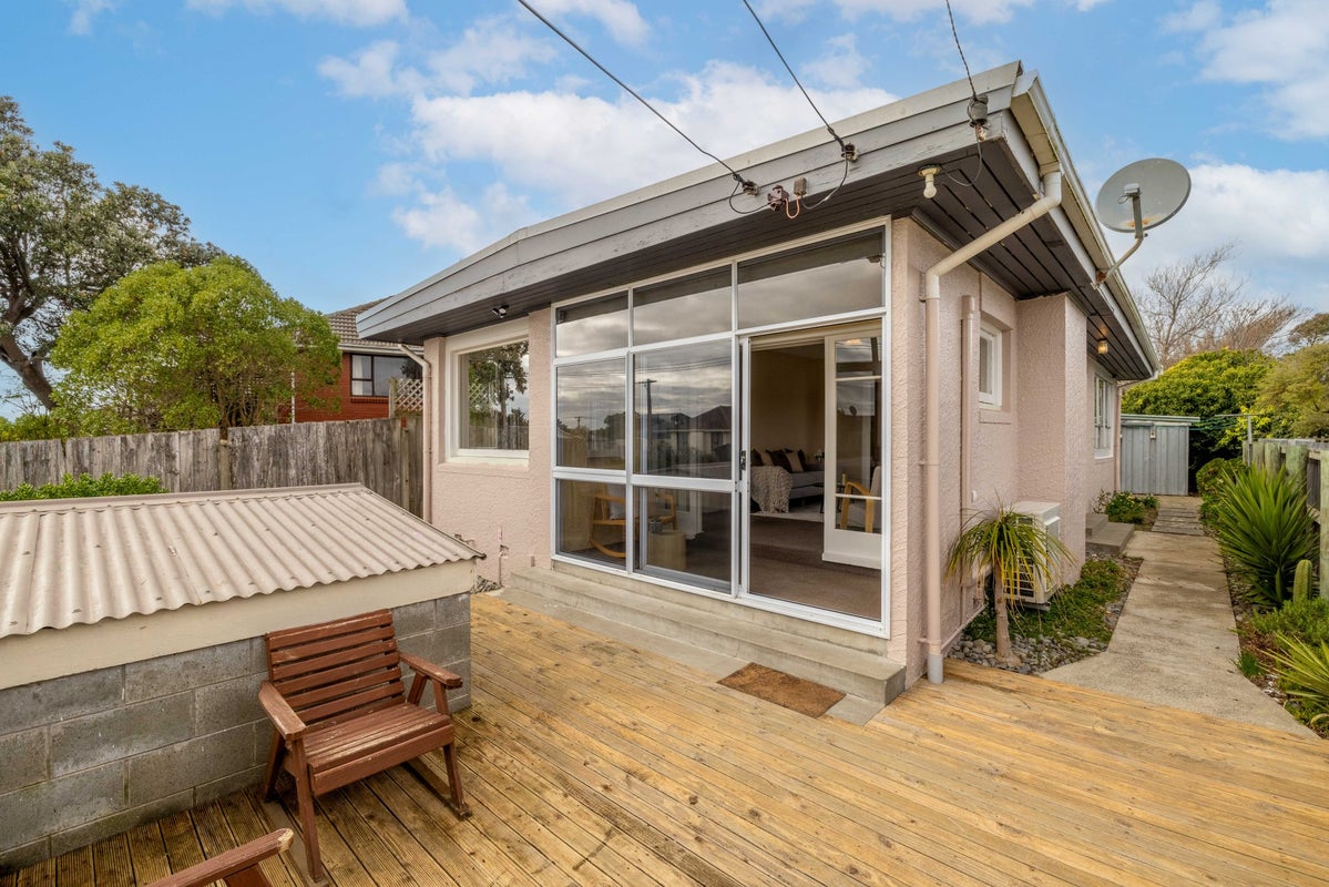 15 Sturdee Street, South New Brighton, Christchurch - Carousel 2