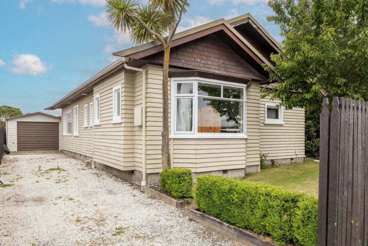 315 Breezes Road, Aranui, Christchurch - Carousel 1