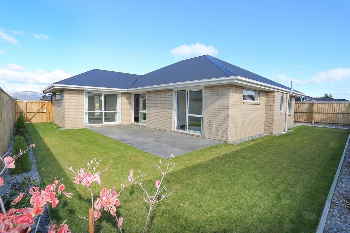 6 Petunia Drive, Wigram, Christchurch - Carousel 15