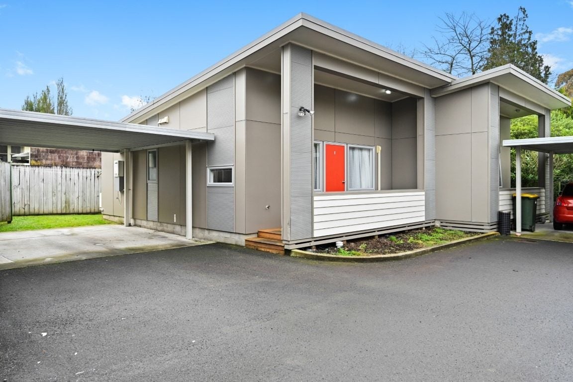 16C Dowding Street, Melville, Hamilton - Carousel 1