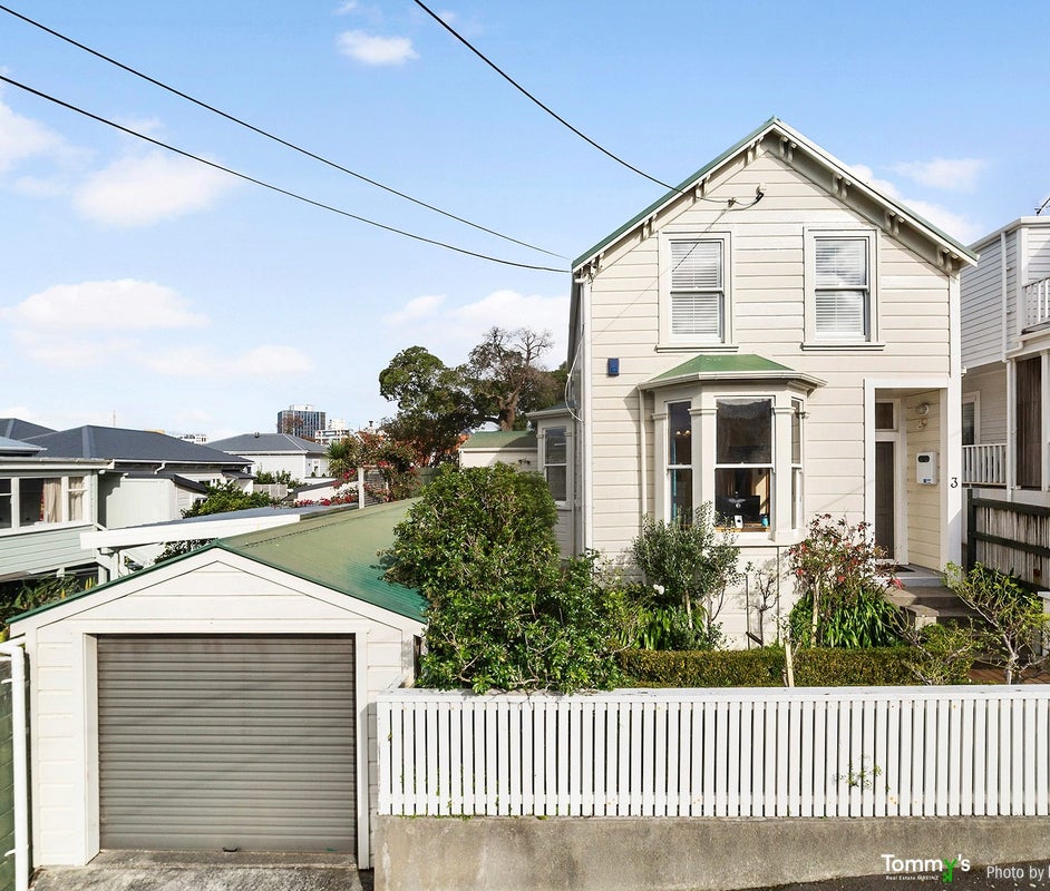 3 Newman Terrace, Thorndon, Wellington - Carousel 18