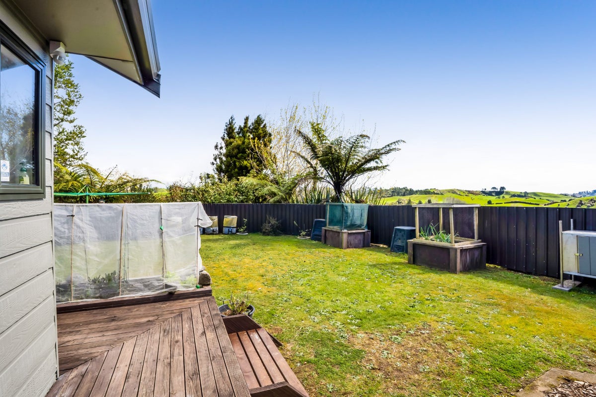 43 Lincoln East Road, Everett Park, Inglewood - Carousel 27