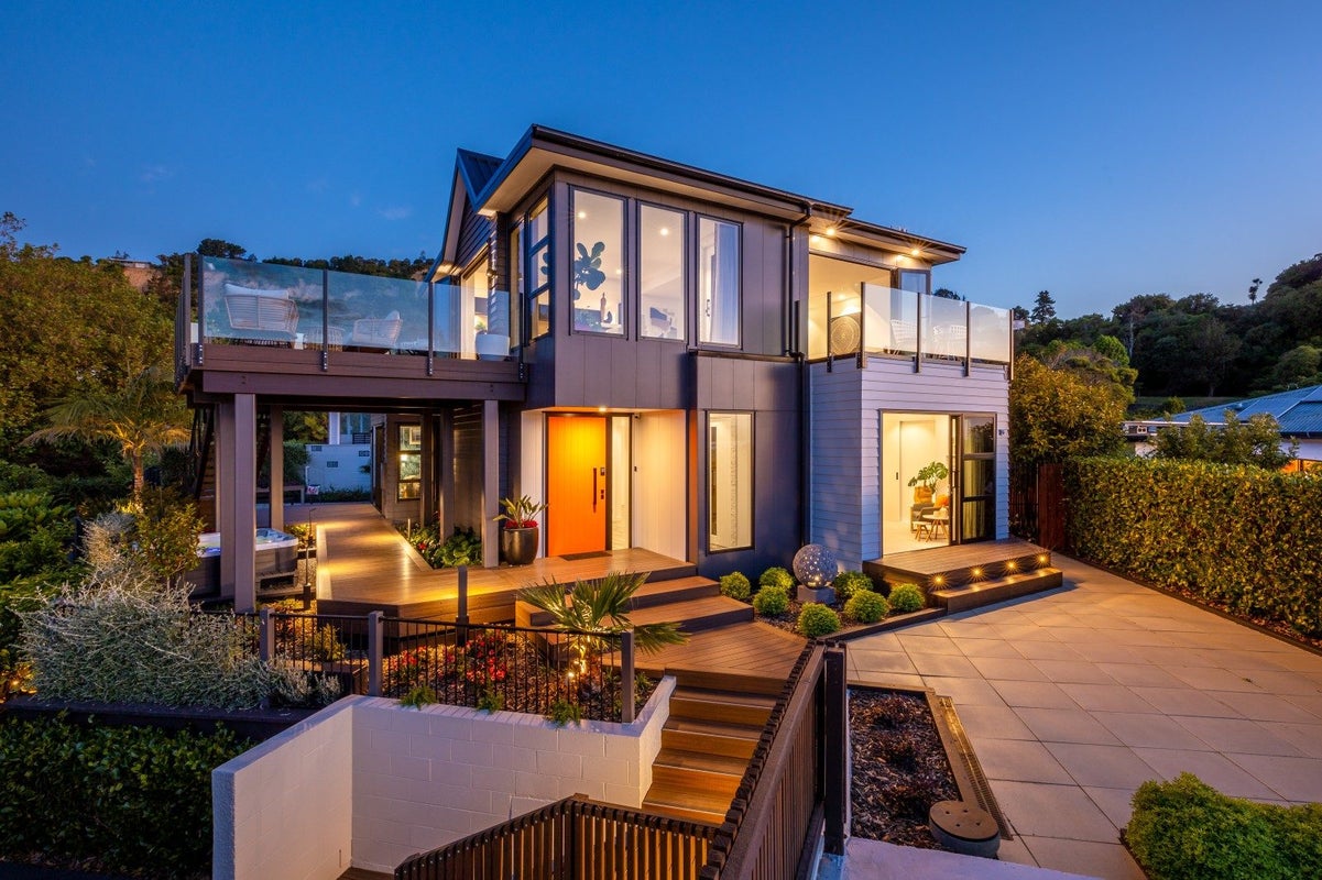 46 Bisley Avenue, Moana, Nelson - Carousel 1