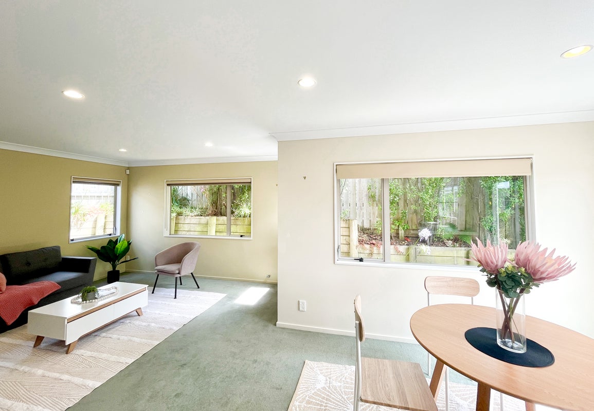 4 Erlestoke Crescent, Churton Park, Wellington - Carousel 2