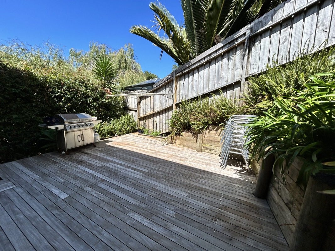 15A Rukutai Street, Orakei, Auckland - Carousel 22
