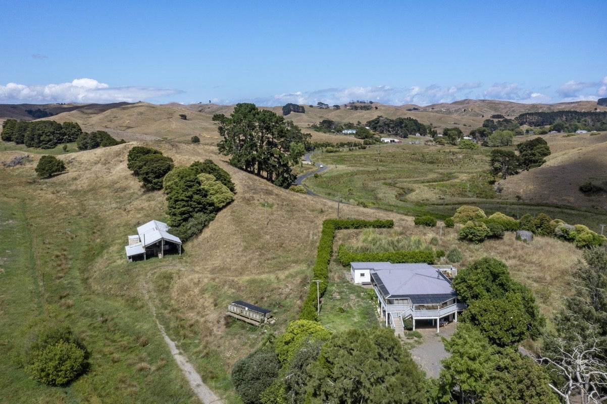 1075 Te Akau Road, Te Akau, Ngaruawahia - Carousel 2