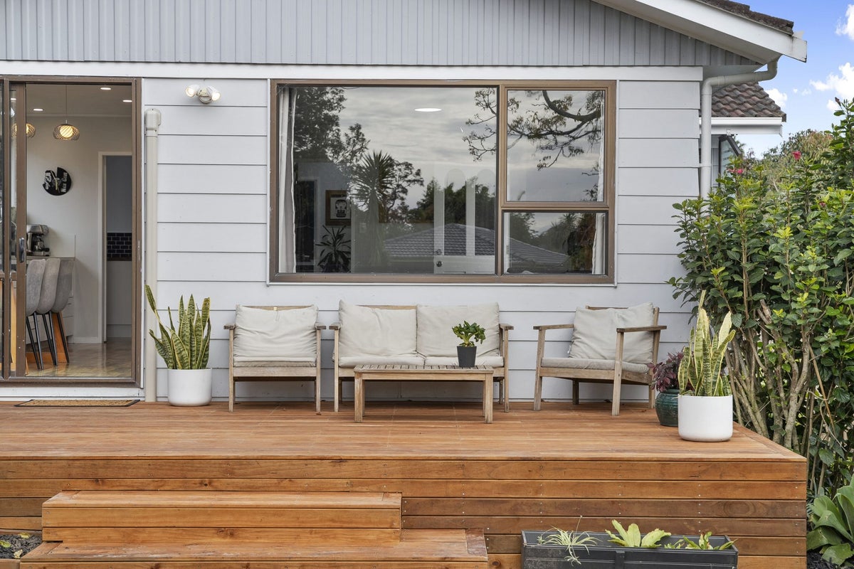 4 Kellett Road, Ranui, Auckland - Carousel 1