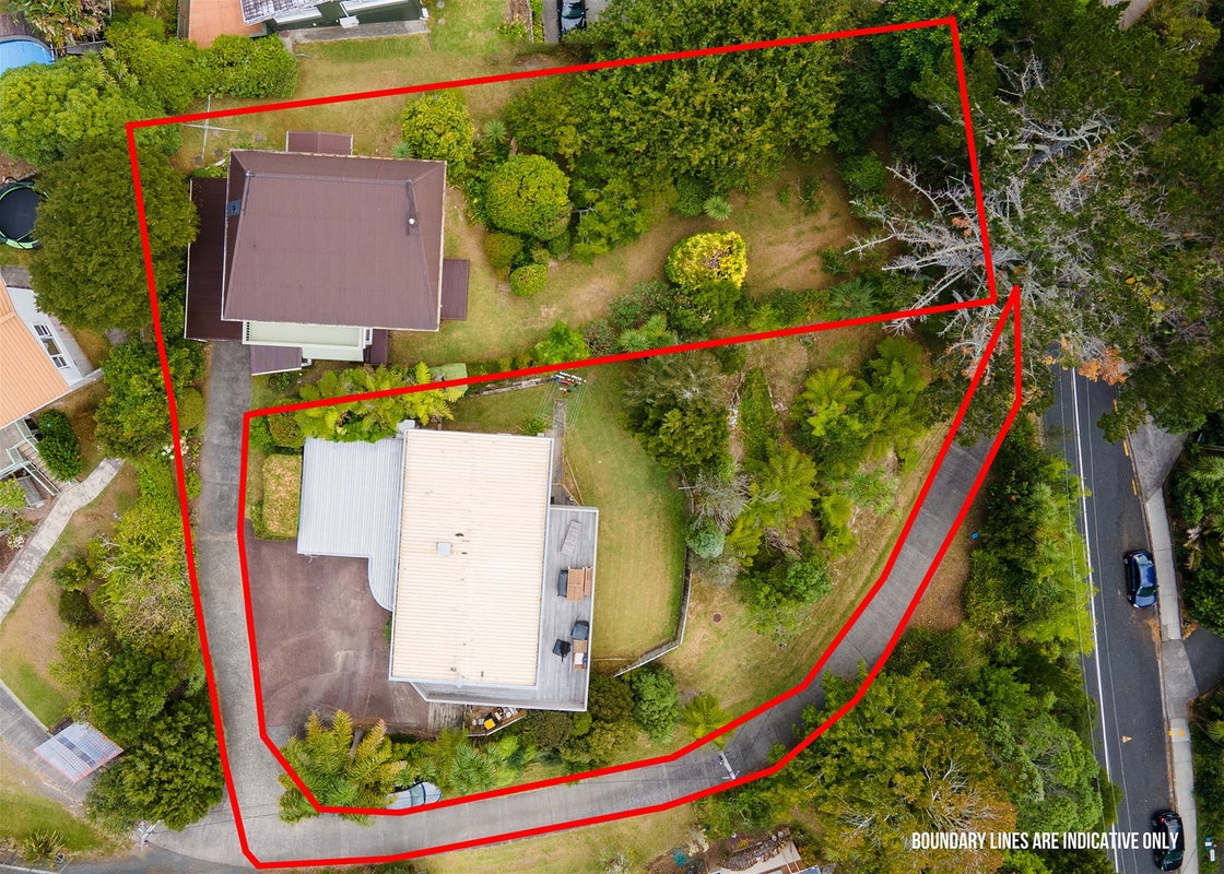 105 Braemar Road, Castor Bay, Auckland - Carousel 1