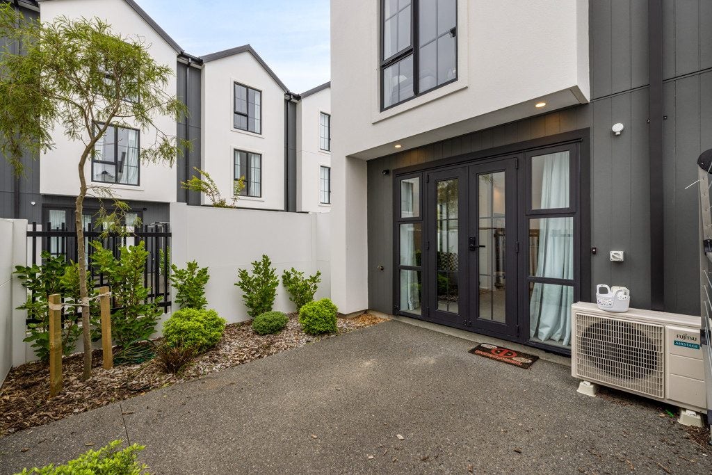 5/104 Peterborough Street, Christchurch Central, Christchurch - Carousel 1