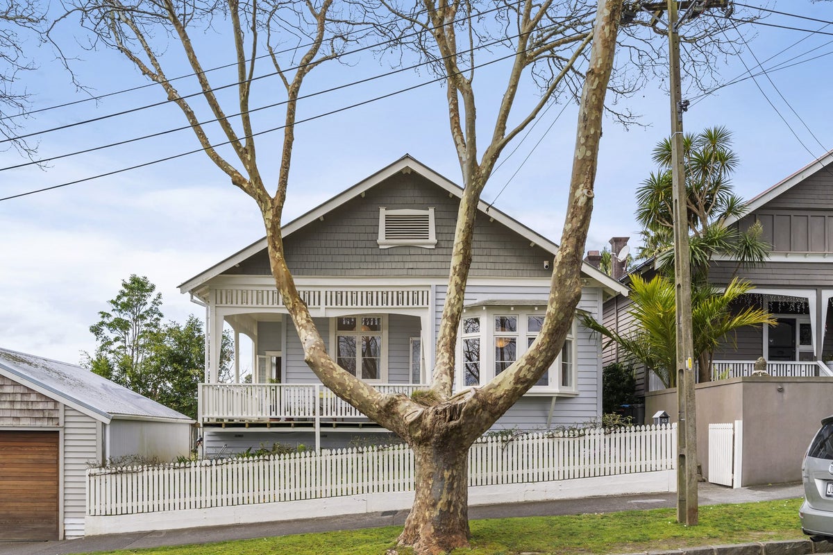 63 Selbourne Street, Grey Lynn, Auckland - Carousel 2
