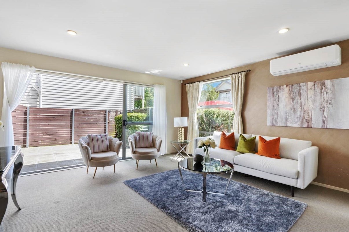 36 Zabeel Crescent, Takanini, Auckland - Carousel 1