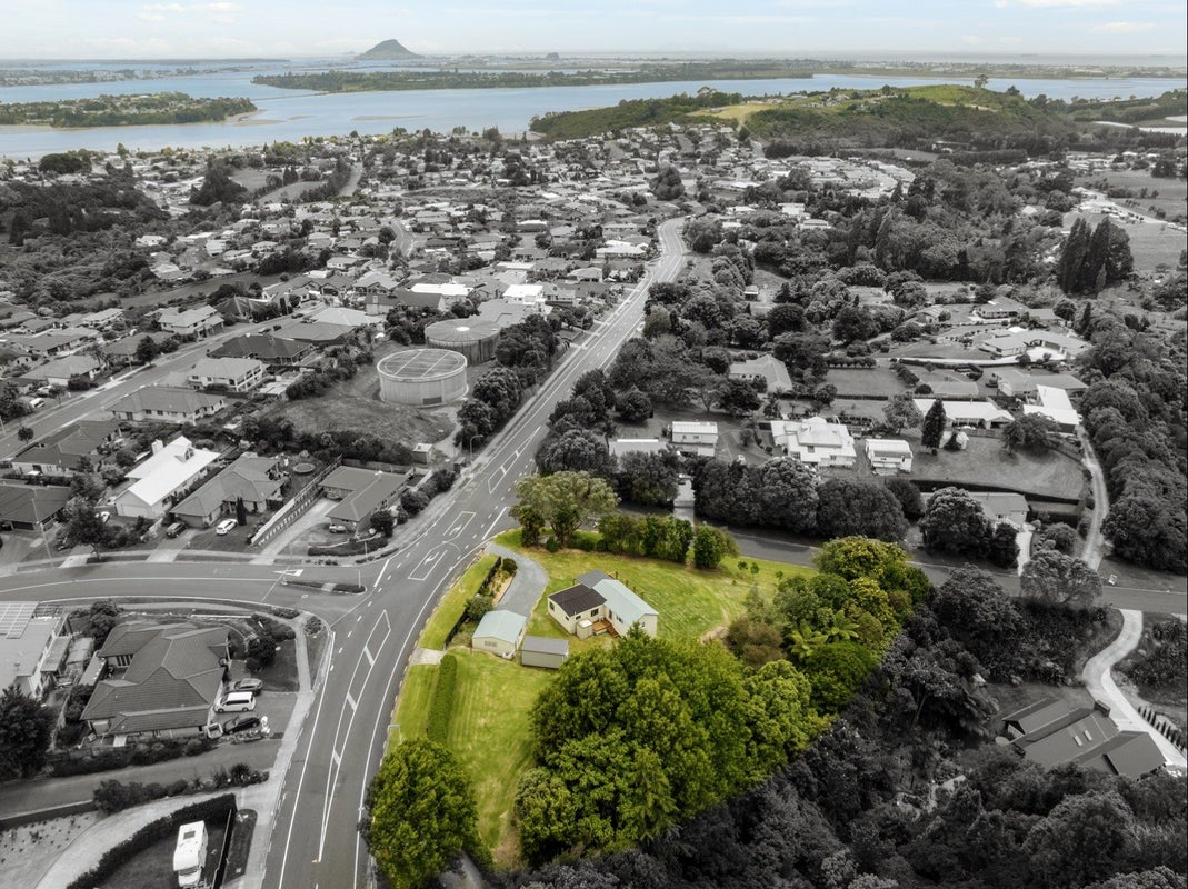 85 Waikite Road, Welcome Bay, Tauranga - Carousel 16
