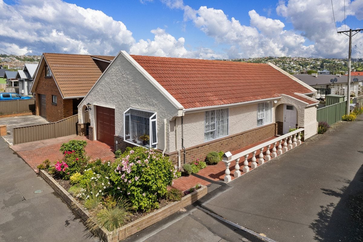 152A Bay View Road, South Dunedin, Dunedin - Carousel 1