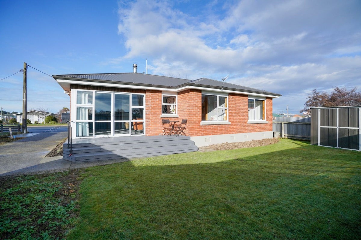 36 Bainfield Road, Waikiwi, Invercargill - Carousel 1