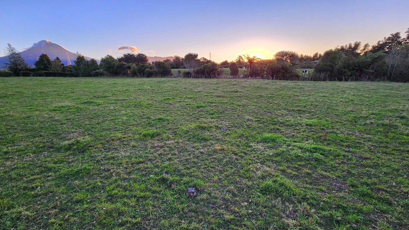 156 Manutahi Road, Tarurutangi, New Plymouth - Carousel 1