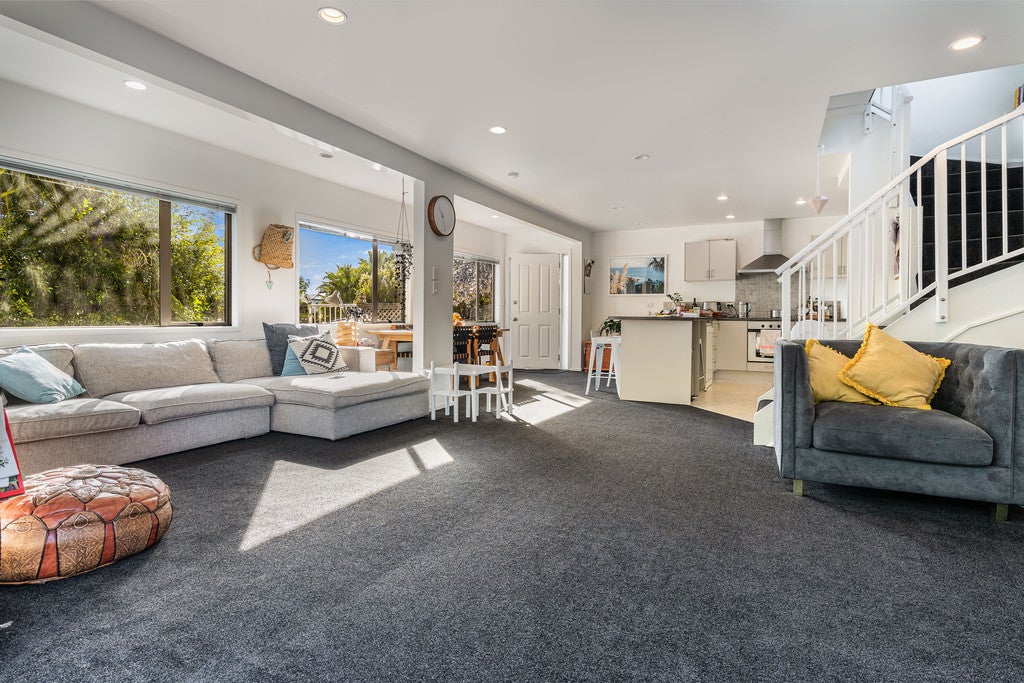 1/18 Argyle Road, Browns Bay, Auckland - Carousel 2