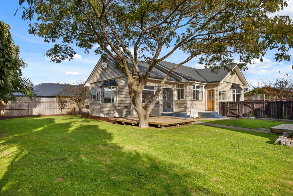 20A Bentley Street, Russley, Christchurch - Carousel 1